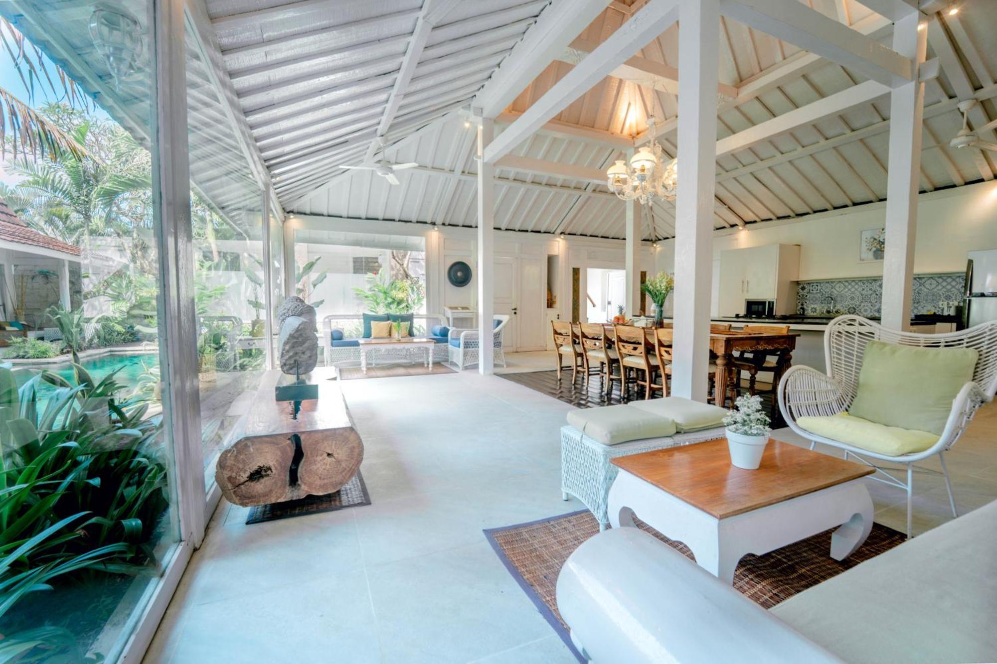 Umalas Suites Seminyak Exterior foto