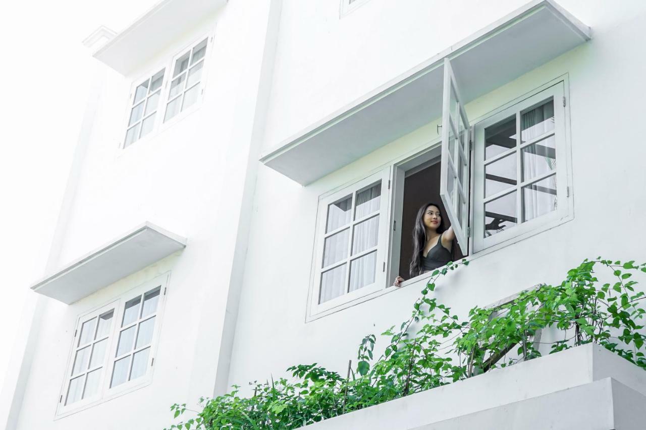 Umalas Suites Seminyak Exterior foto