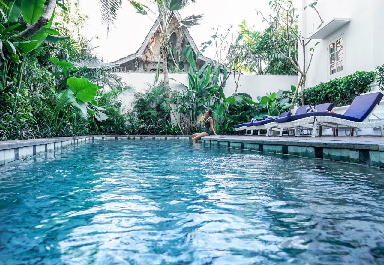 Umalas Suites Seminyak Exterior foto