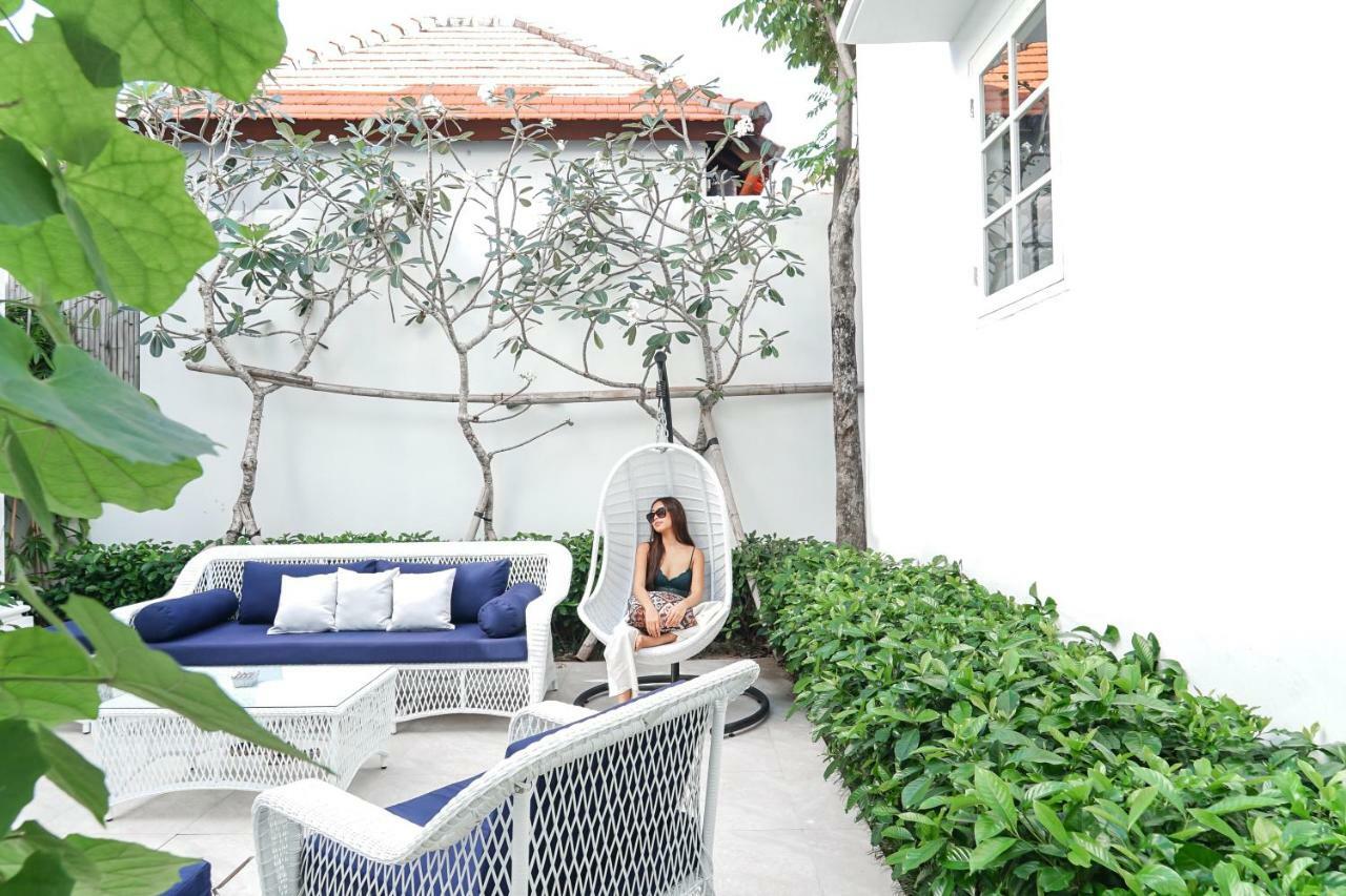 Umalas Suites Seminyak Exterior foto